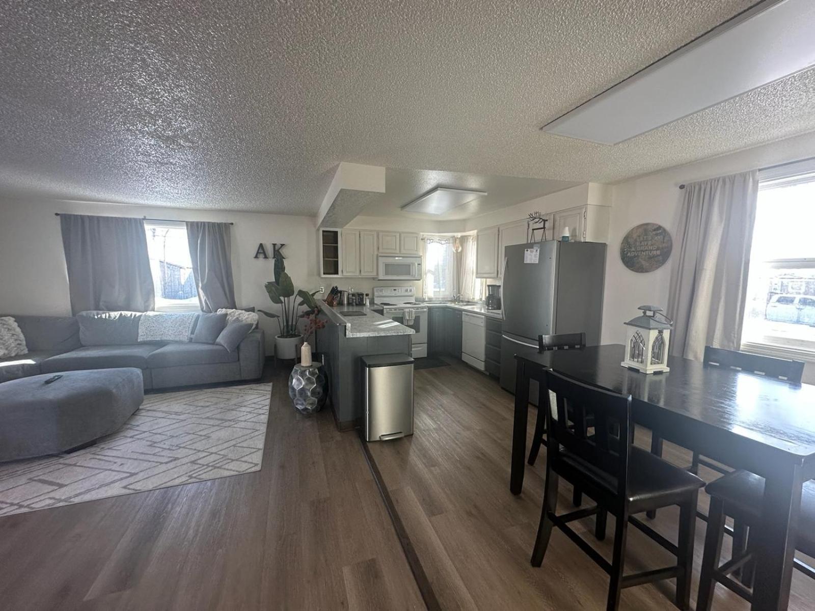 Newly Remodeled Relaxing Stay Near Downtown 페어뱅크스 외부 사진